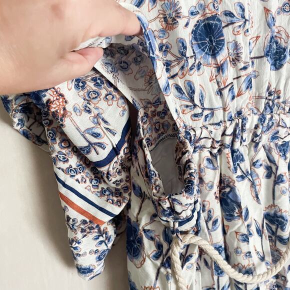 NWT Dress Forum Floral White,Blue,Rust Maxi Dress. Size Small.Side Open Splits. - Picture 7 of 9